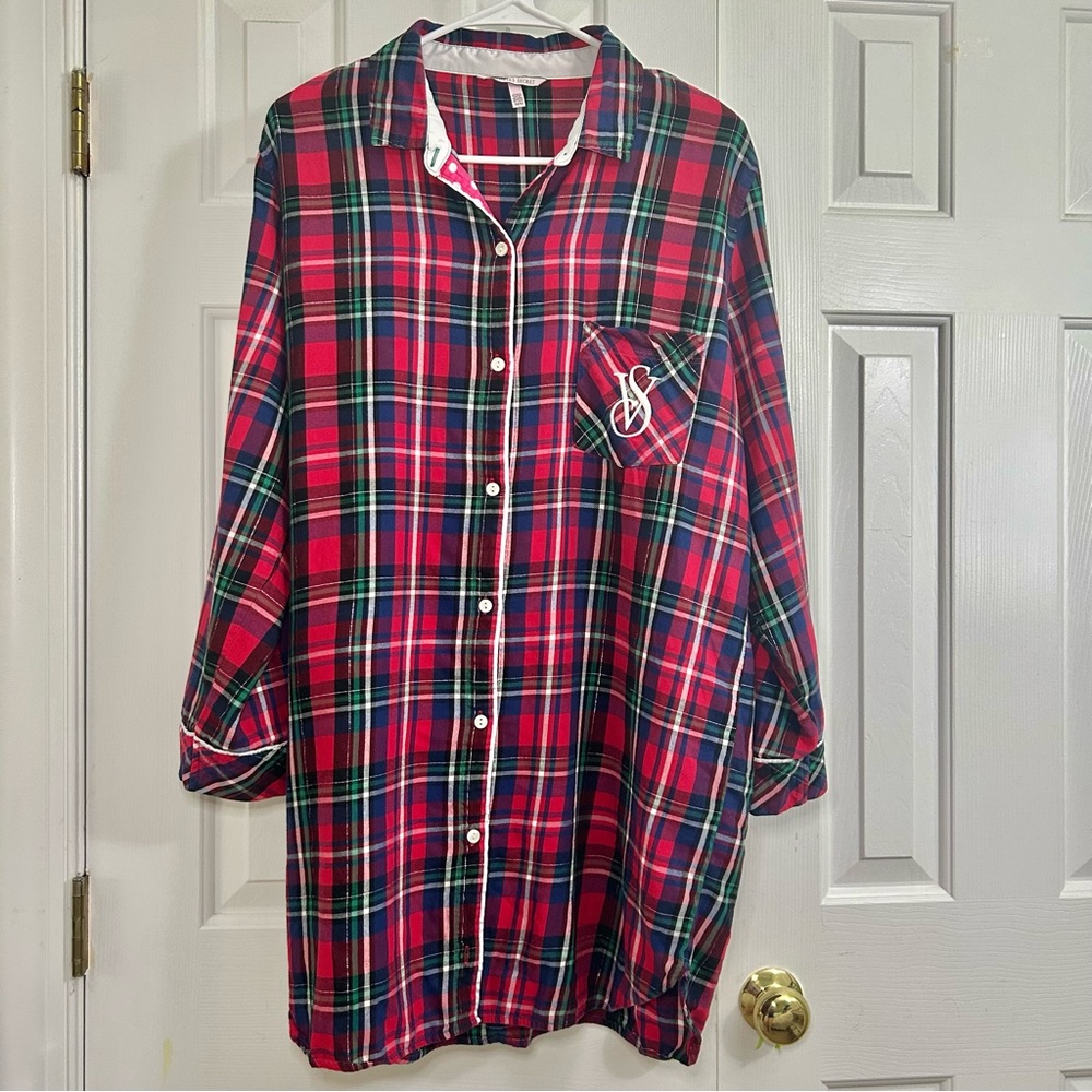 Victoria’s Secret Red Plaid Long Sleeve Button Down PJ Shirt Nightgown Sz Medium